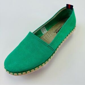 Comfy Anatomic green suede slip on espadrille loafers Size 39 8.5
